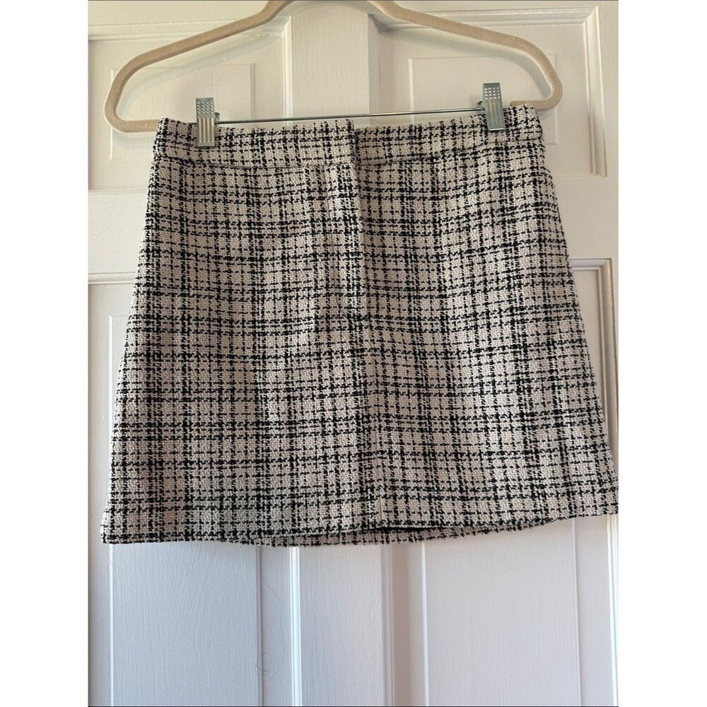 NWT H&M Black & White Tweed A-Line Mini Skirt Size 6 Academia Preppy Collegiate